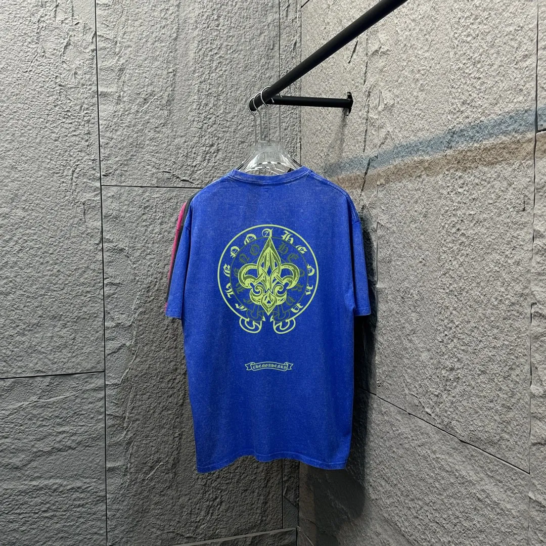 🅿️180 CH* Crow Heart* 2025 spring and summer new style Snowflake distressed washed retro round neck short sleeves Chest and front logo Horseshoe print on front and back Customized fabric Short-sleeved T-shirt Unisex Size: S M L XL XXL Color: Snowflake Black Snowflake Gray Snowflake Pink Snowflake Blue